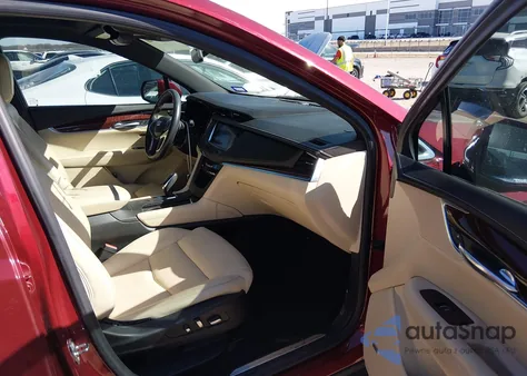 2018 Cadillac Xt5 Luxury z USA, uszkodzony, nr VIN 1GYKNCRS1JZ118968